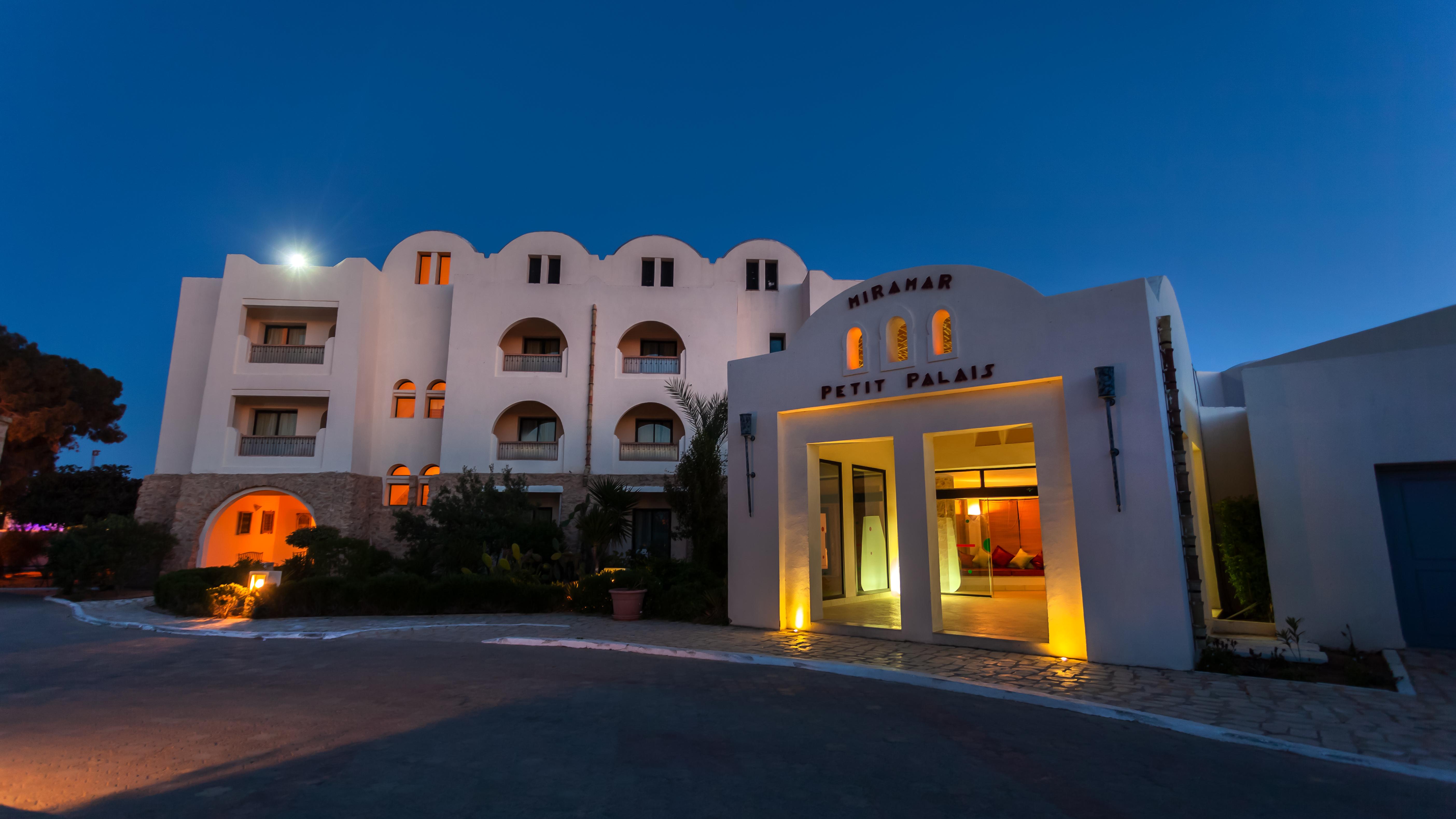 Miramar Petit Palais Hotell Midoun Eksteriør bilde